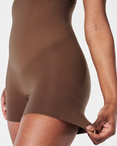 SPANXsculpt™ Seamless Power High-Waisted Shorty | Chestnut Brown